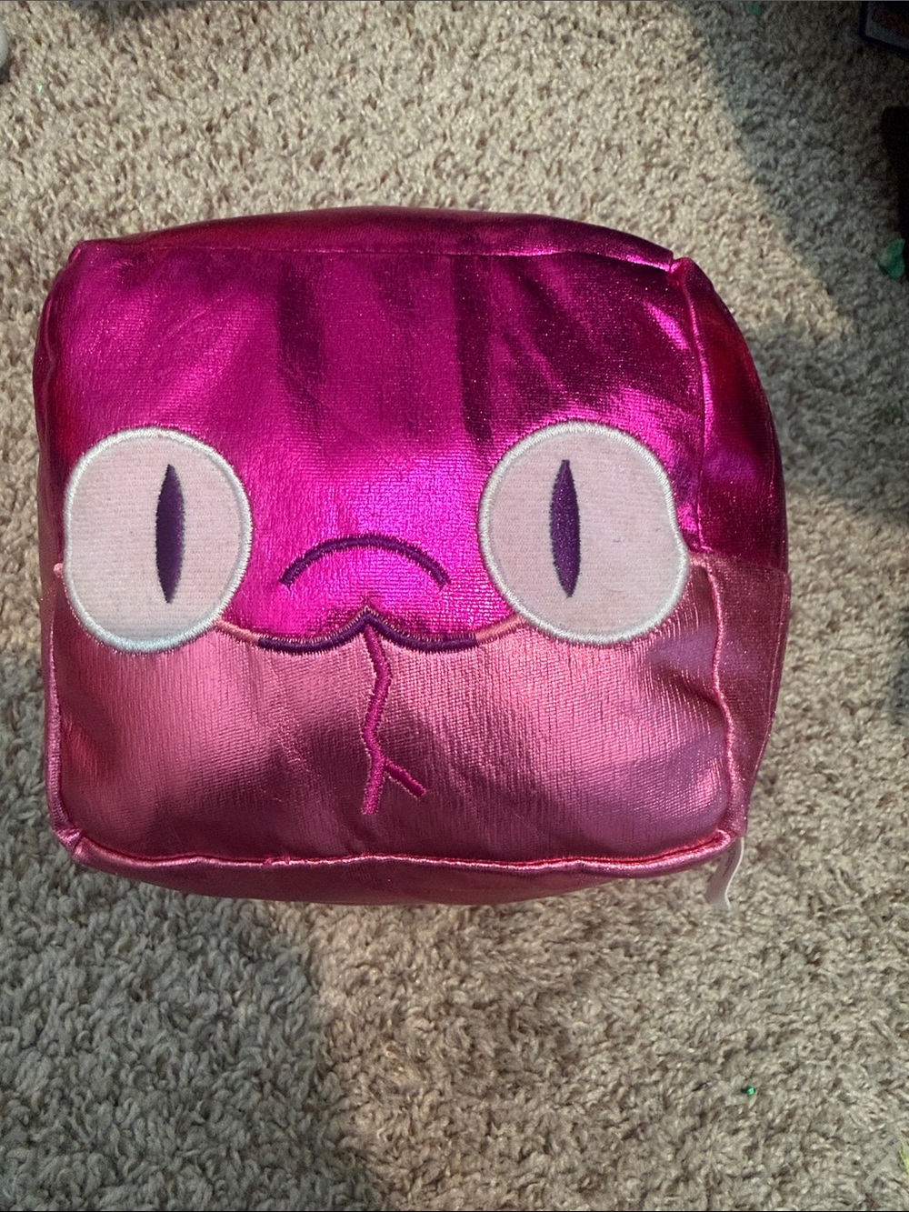 Pet simulator Metallic Pink Plush Cube